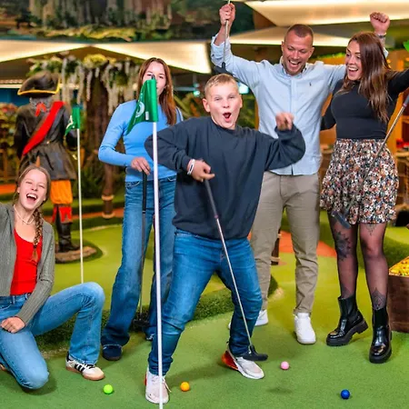 別荘 Bungis - 28 Ferienhaeuser Am Grimnitzsee G1