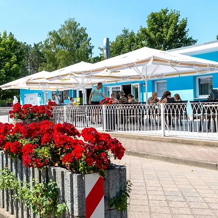 Bungis - 28 Ferienhaeuser Am Grimnitzsee G1 *